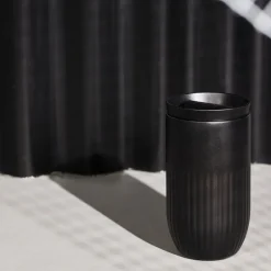 Tova termokopp 32 cl svart