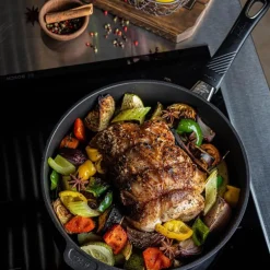 Traktørpanne med glasslokk 28 cm svart