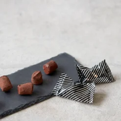 Trøfler med pistasj & krønsj 110g