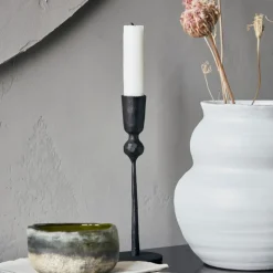 Trivo lysestake 18 cm svart