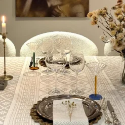 Åttebladrose løper 50x150 cm beige