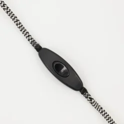 Tulip bordlampe 38 cm antikk messingfinish