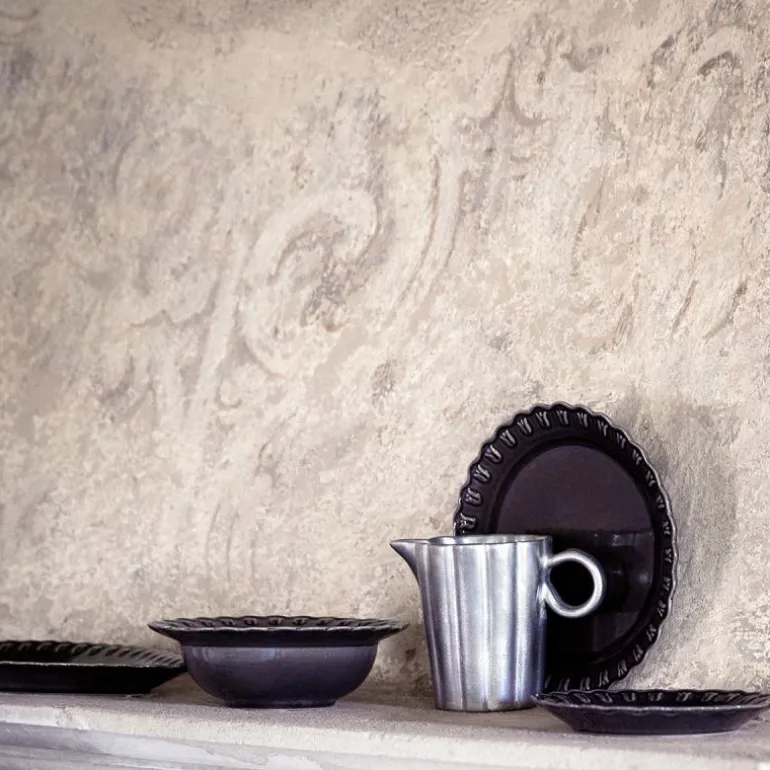 Tulipa oval tallerken 20x45 cm almost black