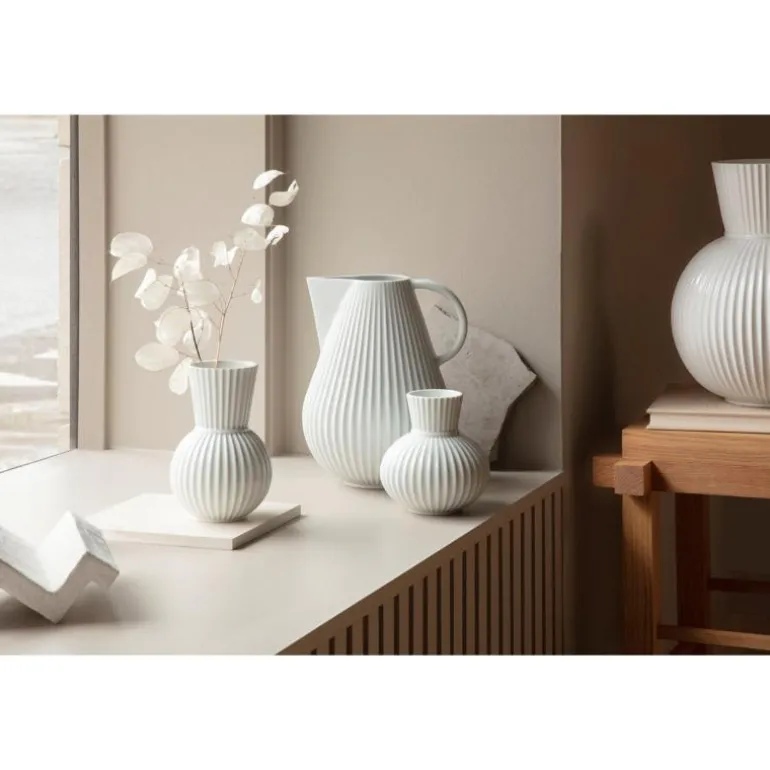 Tura vase 18 cm porselen hvit