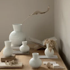 Tura vase 14,5 cm porselen hvit