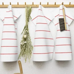 Tvärs kjøkkenhåndkle 50x70 cm rød