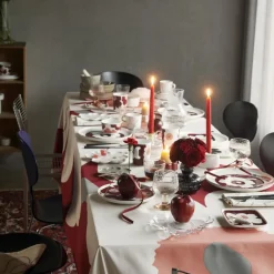 Unikko asjett 20 cm blomsterform klar