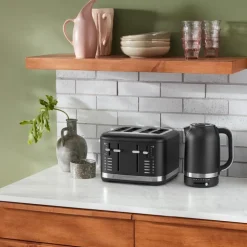 Vannkoker med termostat 5KEK1701EBM 1,7L matt svart