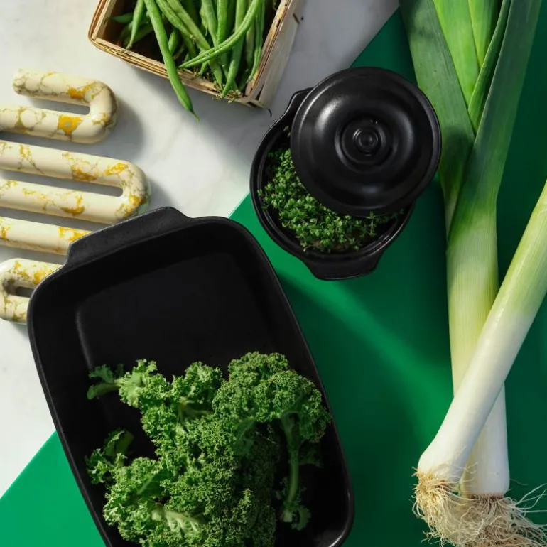 Vig ovnfast fat 33x20,5x7,5 cm antik svart