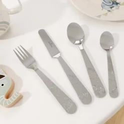 Walk like an elephant barnebestikk 4 deler