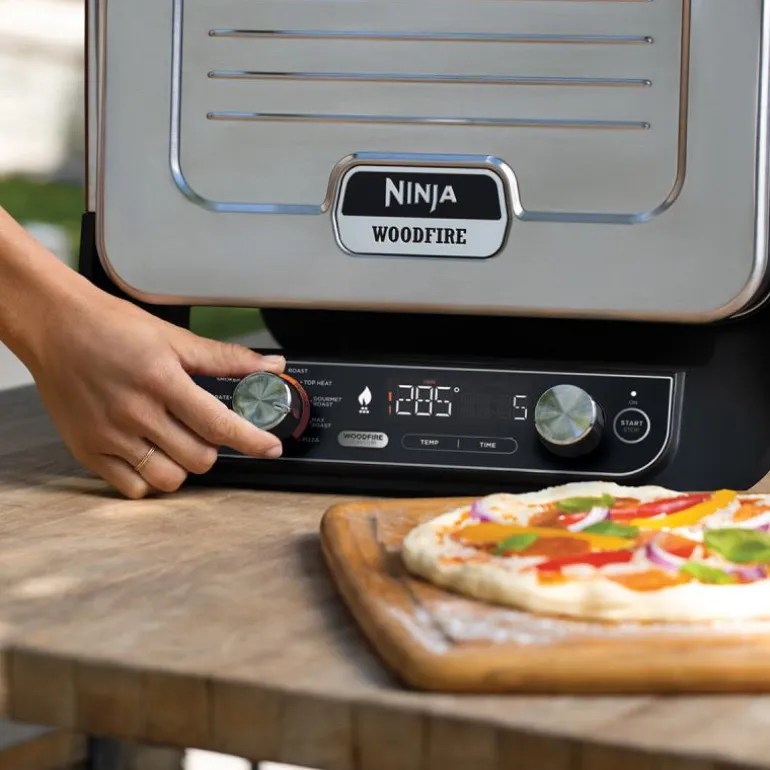 Woodfire elektrisk grill 2400W