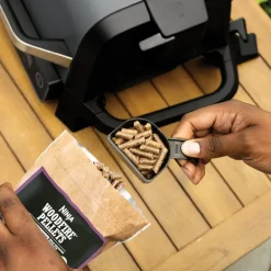 Woodfire utendørs elektrisk grill 7-in-1 2400W