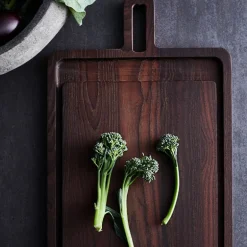 Yami skjærefjøl 49x30 cm m/saftrille brun